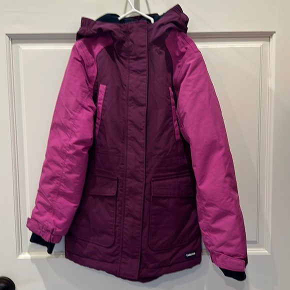 Lands’ End kids Squall Waterproof Insulated jacket - Picture 2 of 9